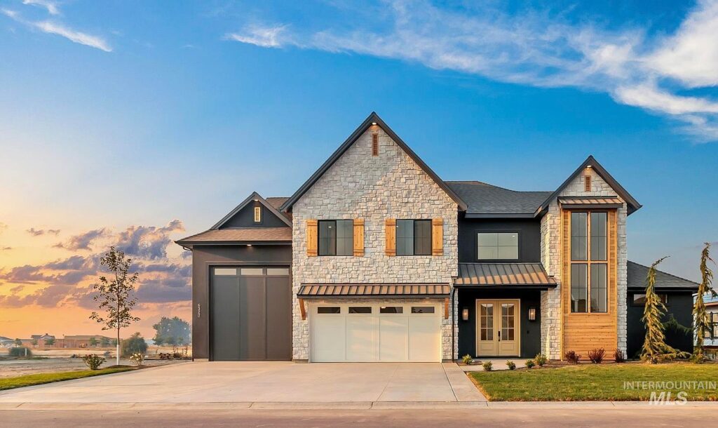 6322 Salmon Falls front